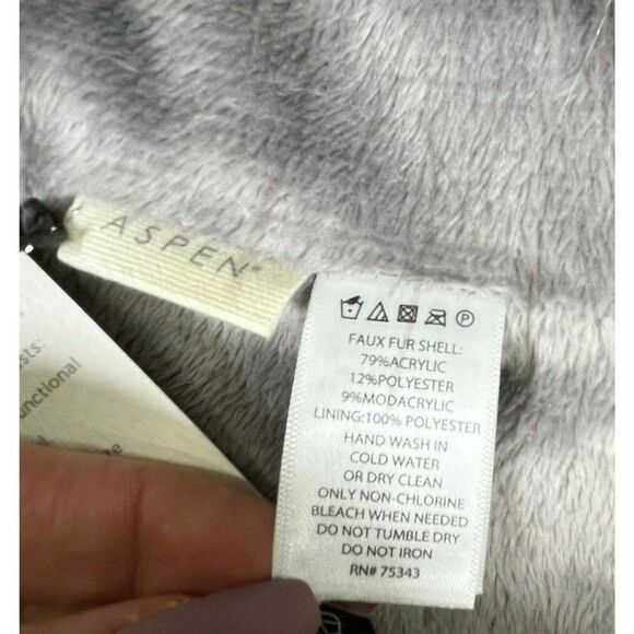 ASPEN Grey Faux Fur Neck Cowl Loop Infinity Scarf One Size Winter New - Picture 6 of 10